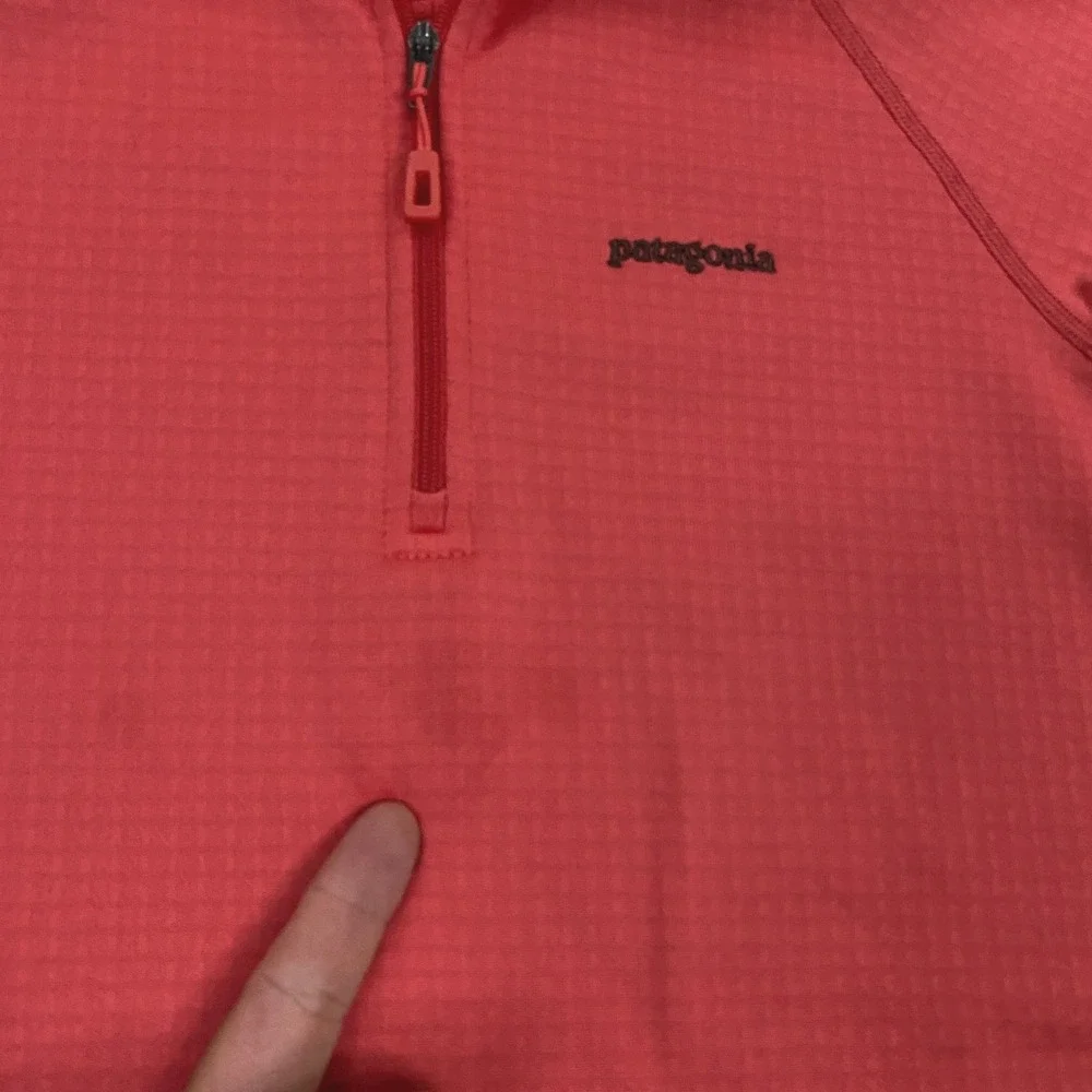 Patagonia R1 Pullover FITS Women Medium Red Waffle Grid Fleece Regulator 1/4 Zip
